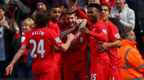 勇士队依然对安东尼·戴维斯交易保持兴趣，但具体方案尚不明朗