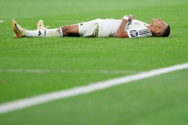 加布里埃尔破门 阿森纳大胜维拉