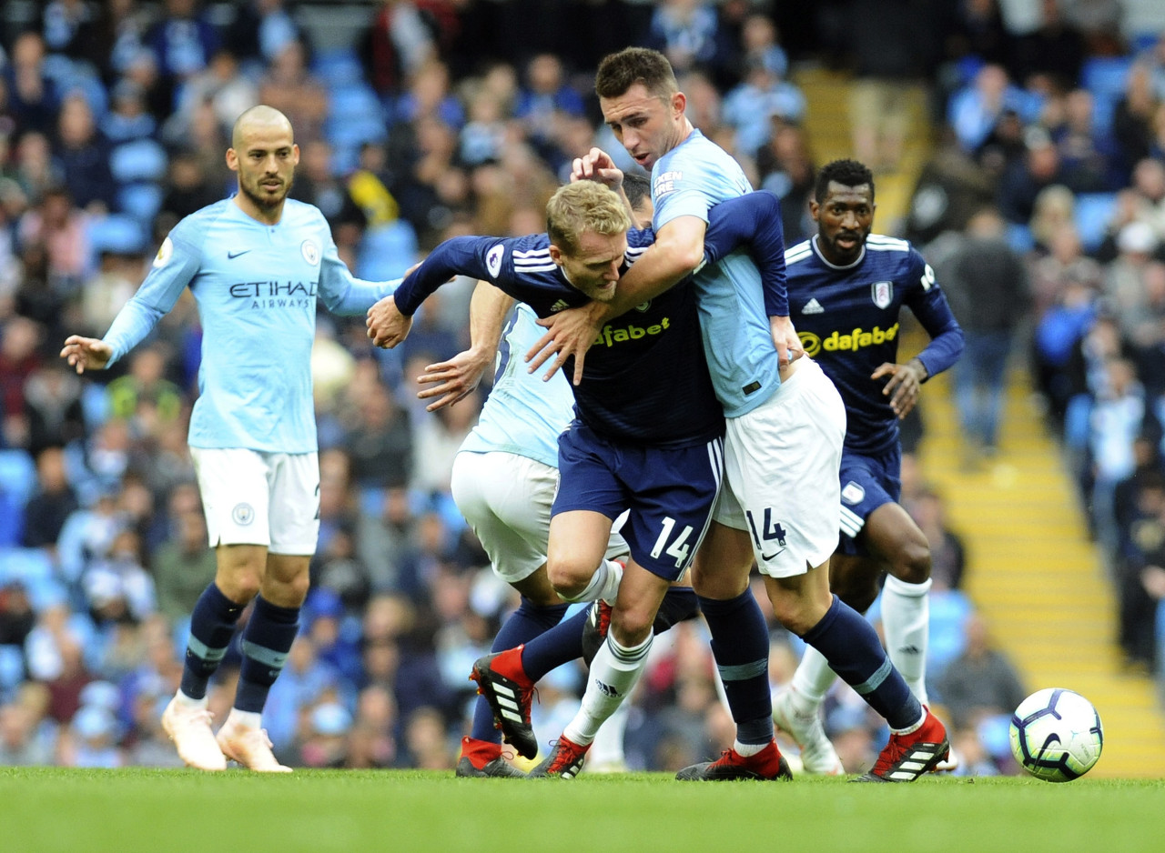 勇士主场力克雄鹿，库里轰31分领衔多点开花压制对手